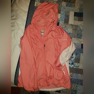 Columbia Windbreaker coat, size Medium